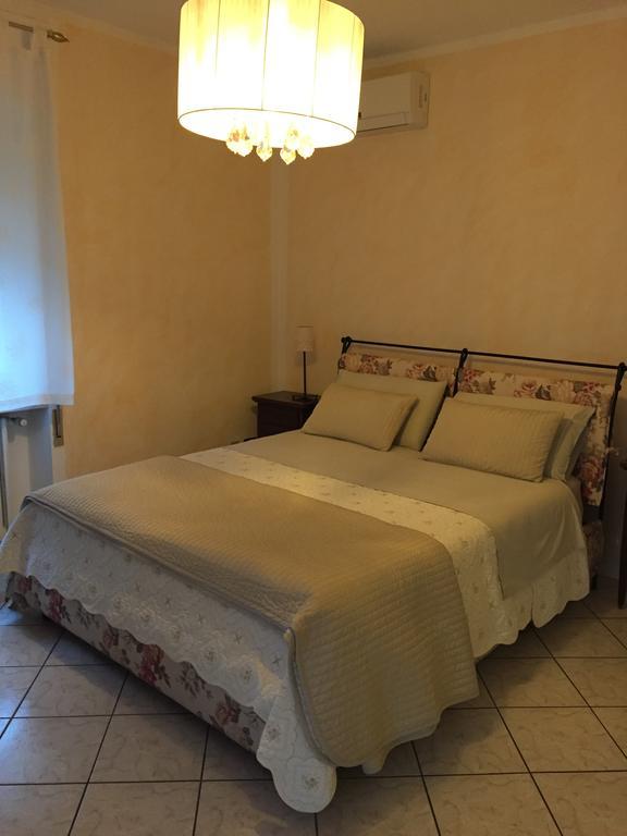 B&B Villa Lina Desenzano del Garda Exterior photo